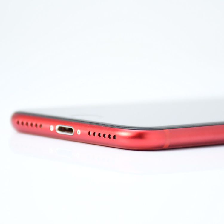 �����ʡ�SIM�ե꡼ iPhone SE �裲���� 128GB ��å�