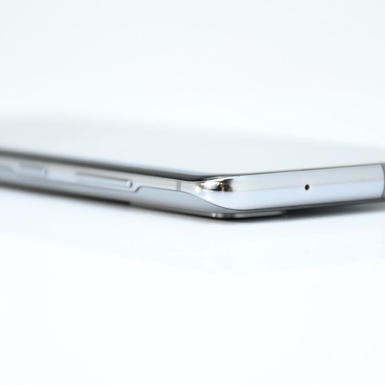 �����ʡ������ɹ���SIM�ե꡼docomo Galaxy S20 5G SC-51A�����ߥå����졼