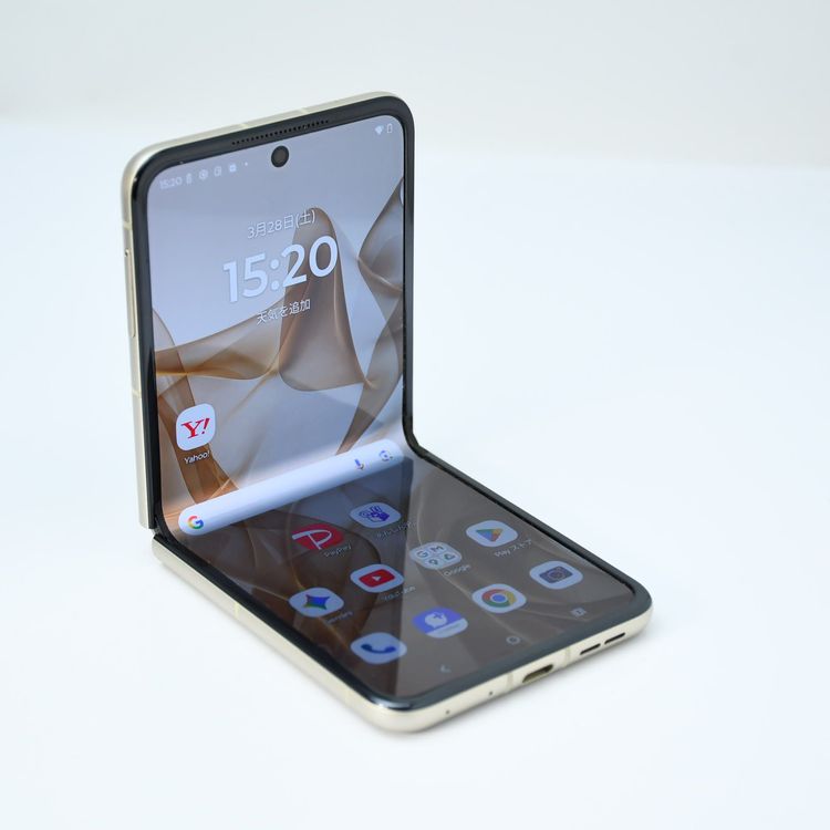 SIM�ե꡼ Softbank motorola razr 50s 256GB ����ɥ��꡼��