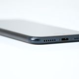 ��ư��ġ�����100 %��SIM�ե꡼iPhone SE �裳���� 64GB �ߥåɥʥ���