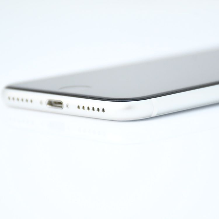 �ڽ����Хåƥ꡼��������85���docomo SIM�ե꡼ iPhone SE �裲���� 128GB