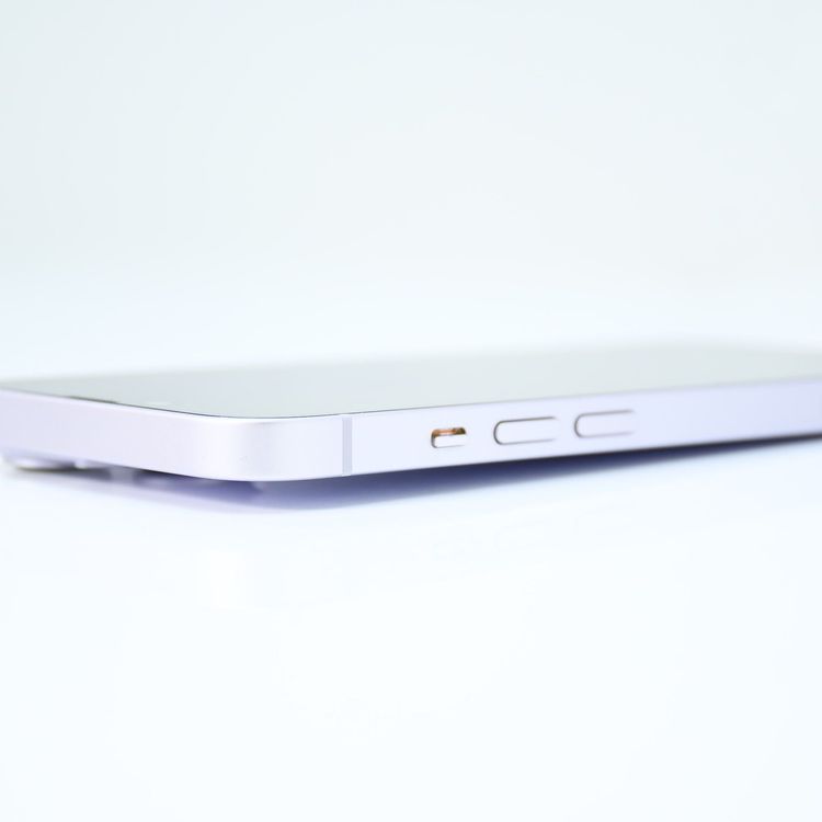 �ڽ����Хåƥ꡼��������82%��docomo SIM�ե꡼iPhone14 128GB �ѡ��ץ�