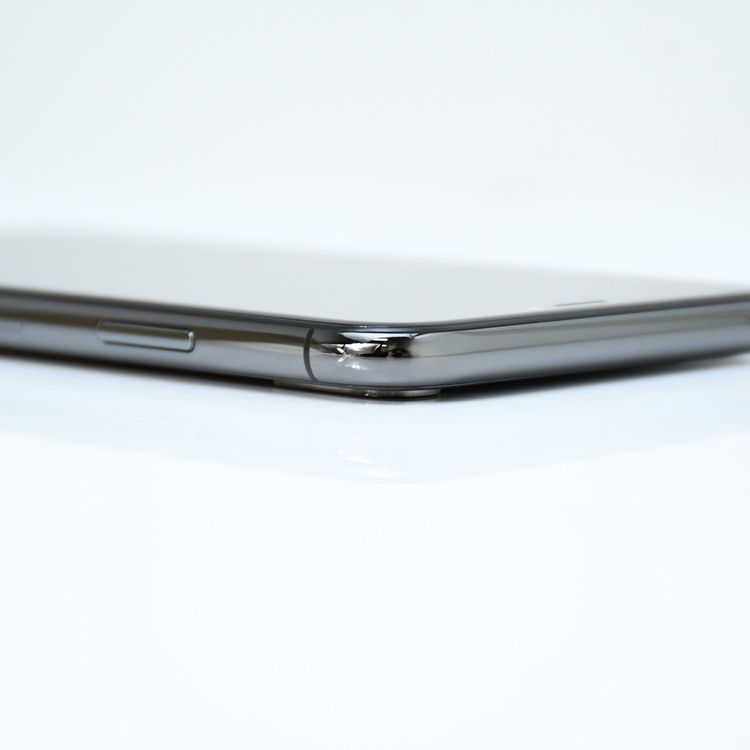 �����ʡ������Хåƥ꡼94���docomo SIM�ե꡼ iPhone X 256GB