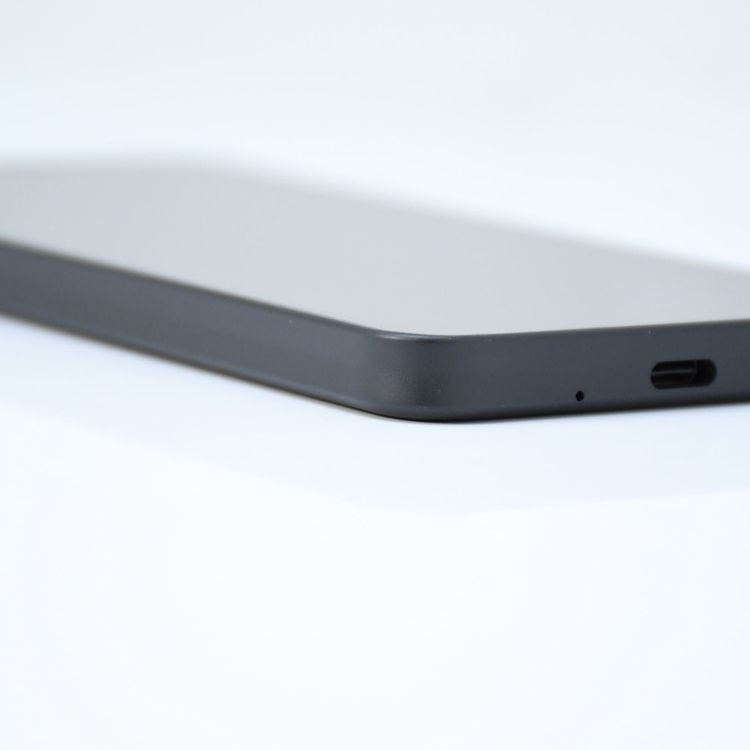 �ڱվ����ʡ������ɹ���au SIM�ե꡼ AQUOS wish SHG06 ���㥳����