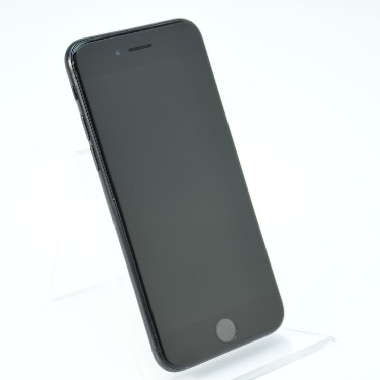 �ڱվ����ʡ������Хåƥ꡼82���SIM�ե꡼ iPhone SE �裲���� 64GB �֥�å�