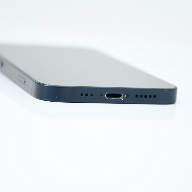 ����°�ʴ������վ����ʡ�SIM�ե꡼ iPhone13 256GB �ߥåɥʥ���