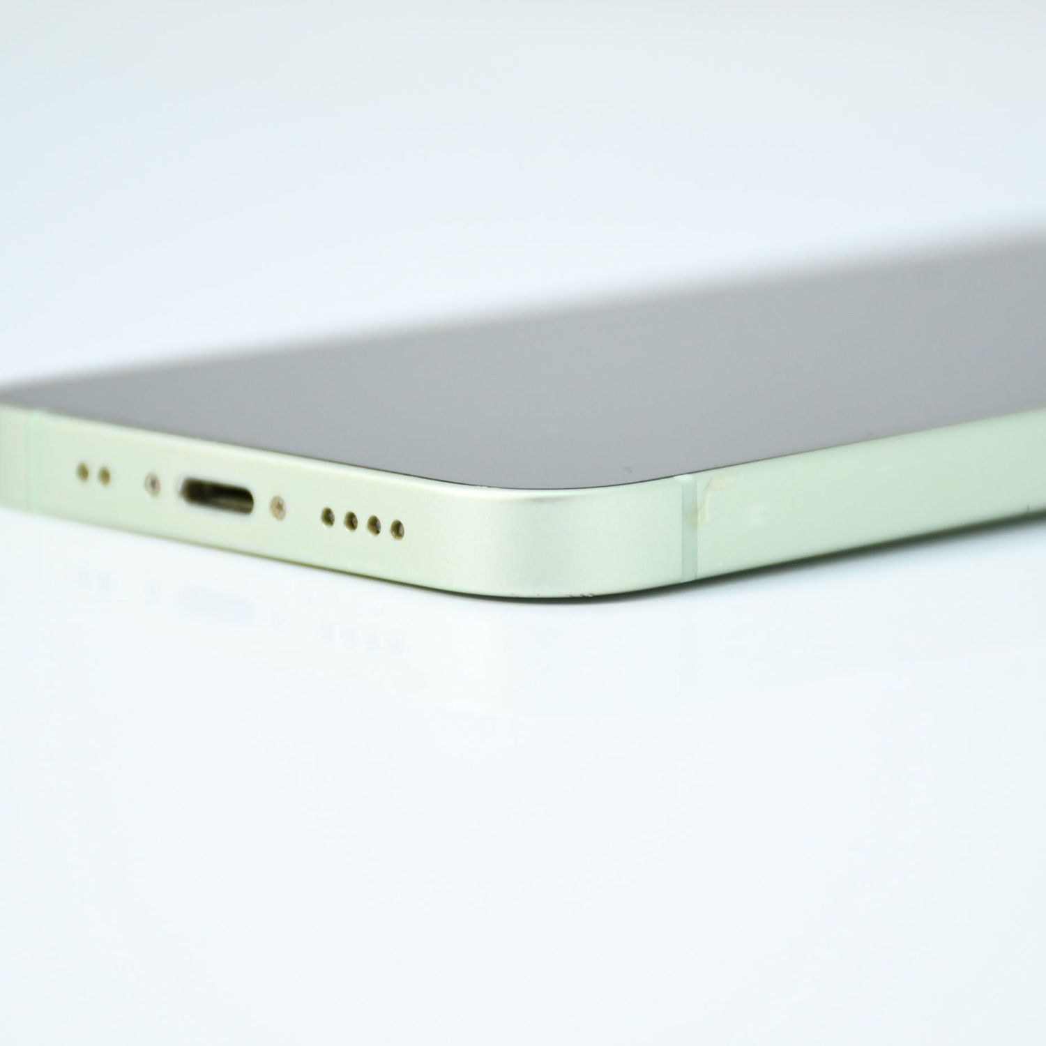ムスビー｜【背面割れ＊動作可能＊液晶美品】SIMフリー iPhone12 mini 