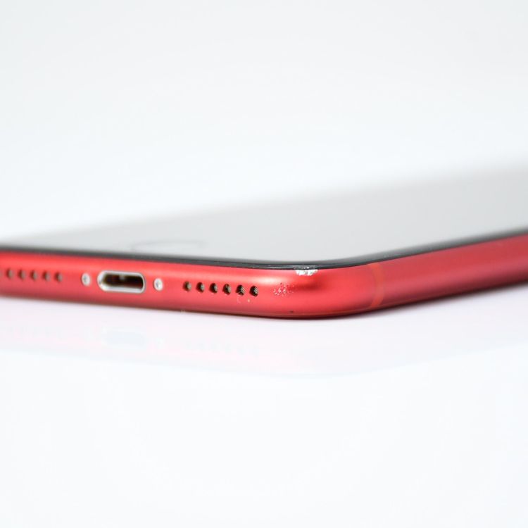 ��ư��ġ�SIM�ե꡼ iPhone SE �裲���� 128GB ��å�