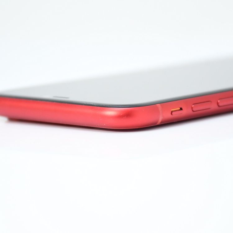 �����ʡ������Хåƥ꡼��������86���docomo SIM�ե꡼ iPhone11 64GB