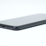 ưġХåƥ꡼100 %au SIMե꡼ iPhone SE 裲 64GB