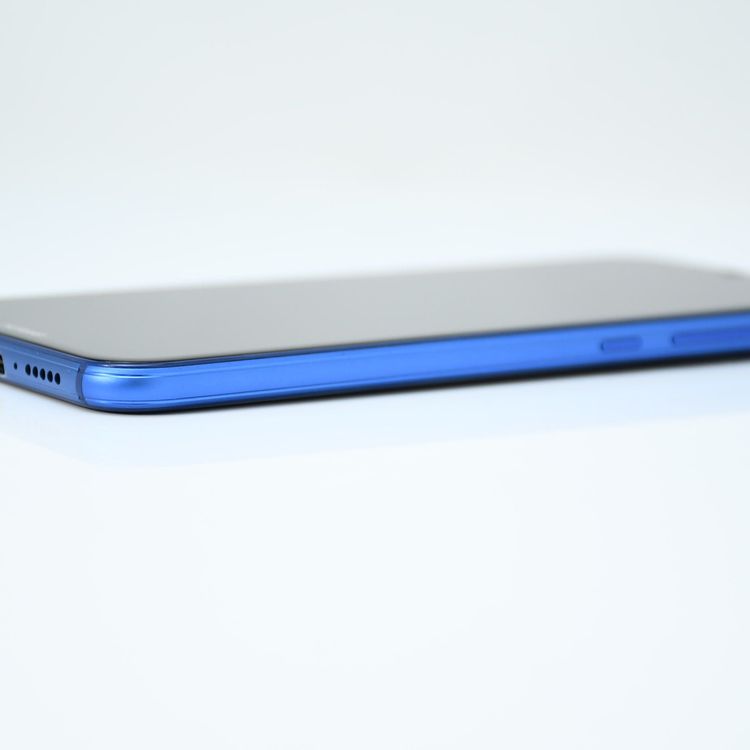 �����ʡ�Y!mobile SIM�ե꡼ HUAWEI P20 lite �֥롼 ANE-LX2J