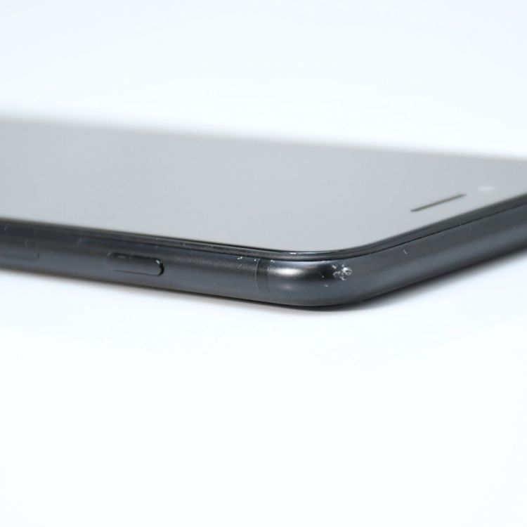 ��ư��ġ�����100 %��SIM�ե꡼ iPhone SE�裲���� 128GB �֥�å�