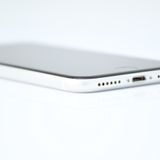 SIM�ե꡼ iPhone SE �裲���� 128GB �ۥ磻��