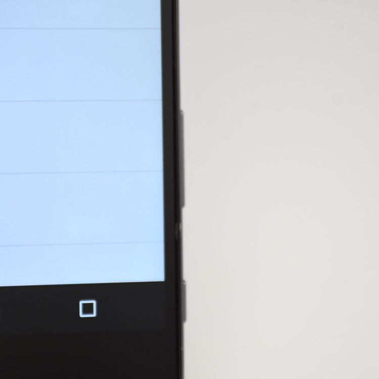���������SIM�ե꡼ Xperia SO-01H