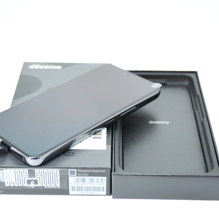 �ڿ��ʡ�docomo SIM�ե꡼ Galaxy S22 SC-51C �ե���ȥ�֥�å�