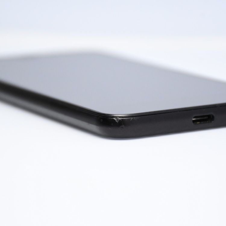 �ڥ���󥯡����ԡ��������ɡ�AQUOS sense basic 702SH