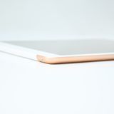 �����ʡ�docomo SIM�ե꡼iPad ��6���� Wi-Fi + Cellular 32GB