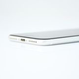 �����ʡ������Хåƥ꡼��������85���SIM�ե꡼ iPhone SE �裲���� 64GB �ۥ磻��