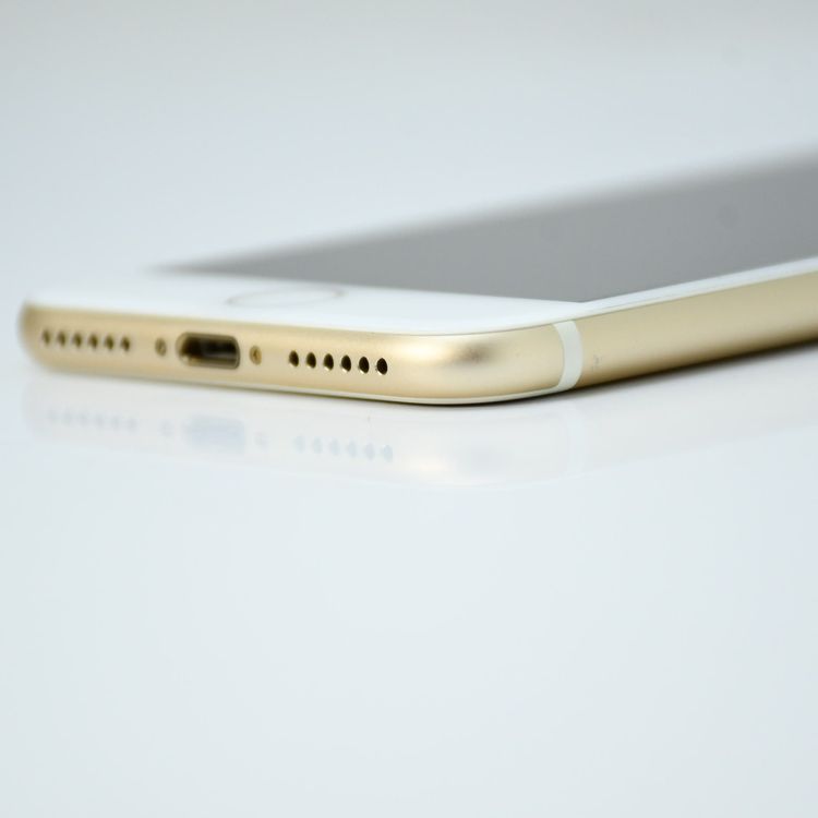 SIM�ե꡼ iPhone7 32GB �������