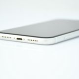 �����ʡ�SIM�ե꡼ iPhone XR 128GB �ۥ磻��