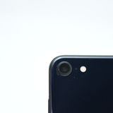 ưġ100 %au SIMե꡼ iPhone SE 3 64GB ߥåɥʥ