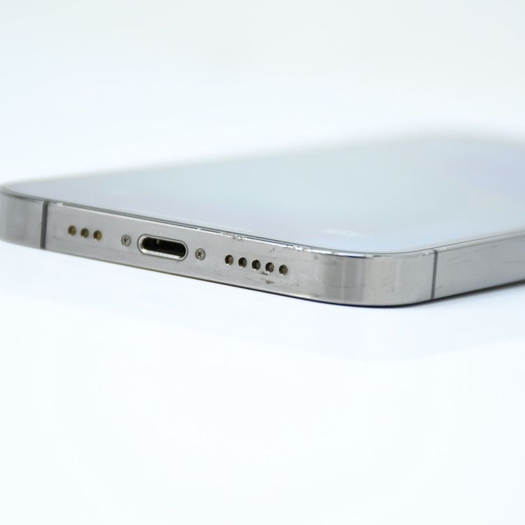 �ڽ����Хåƥ꡼83%��SIM�ե꡼iPhone12 Pro 128GB ����ե�����