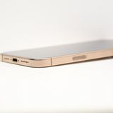 �ڶ˾����ʡ�au SIM�ե꡼ iPhone16 Pro Max 256GB �ǥ����ȥ����˥���