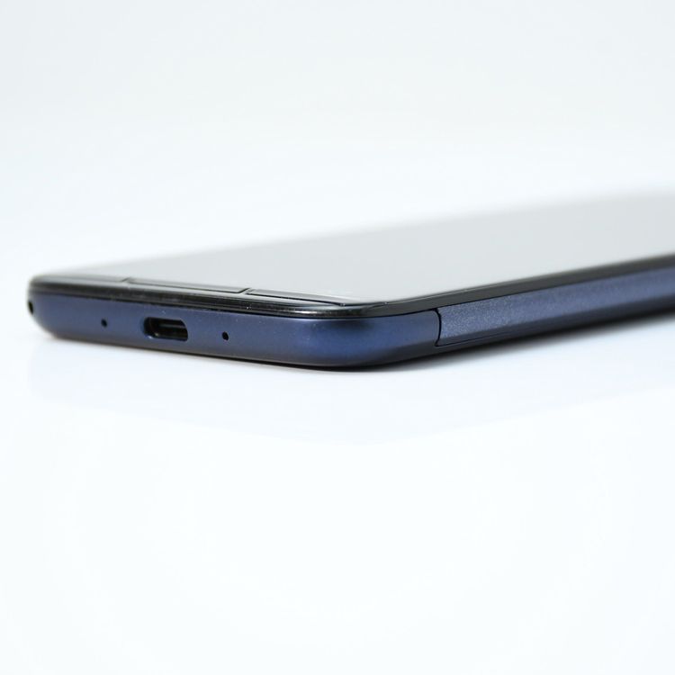 �ڱվ����ʡ������ɹ���SIM�ե꡼ docomo ���󤷤󥹥ޥ� KY-51B �ͥ��ӡ�