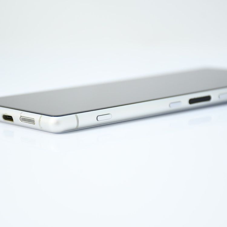 �ڱվ����ʡ������ɹ��� Softbank SIM�ե꡼ Xperia 1 802SO �ۥ磻��