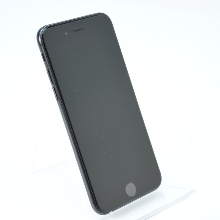 �ڱվ����ʡ������Хåƥ꡼��������82���SIM�ե꡼iPhone SE �裲���� 64GB�֥�å�