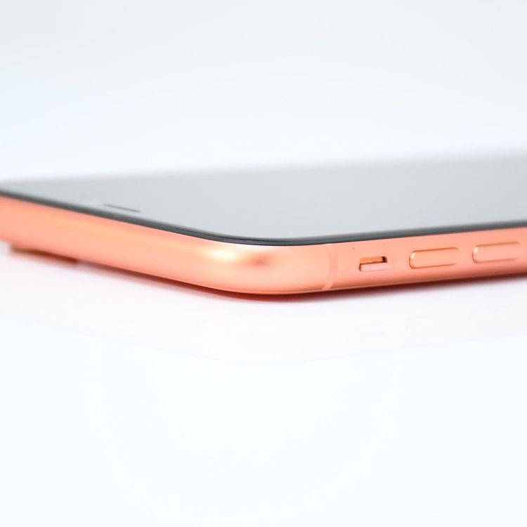 �����ʡ������Хåƥ꡼89���au SIM�ե꡼ iPhone XR 64GB �������