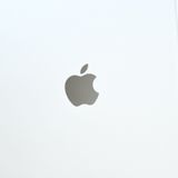 �ڥХåƥ꡼��������92������ʡ�SIM�ե꡼iPad ��7����  32GB ����С�