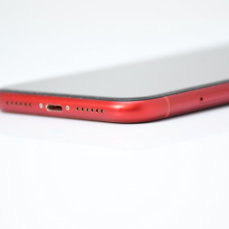 �ڱվ����ʡ������Хåƥ꡼85���SIM�ե꡼ iPhone XR 128GB ��å�