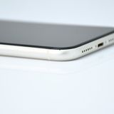 ��ư��ġ�����100 %���վ����ʡ� SIM�ե꡼ iPhone11 64GB �ۥ磻��