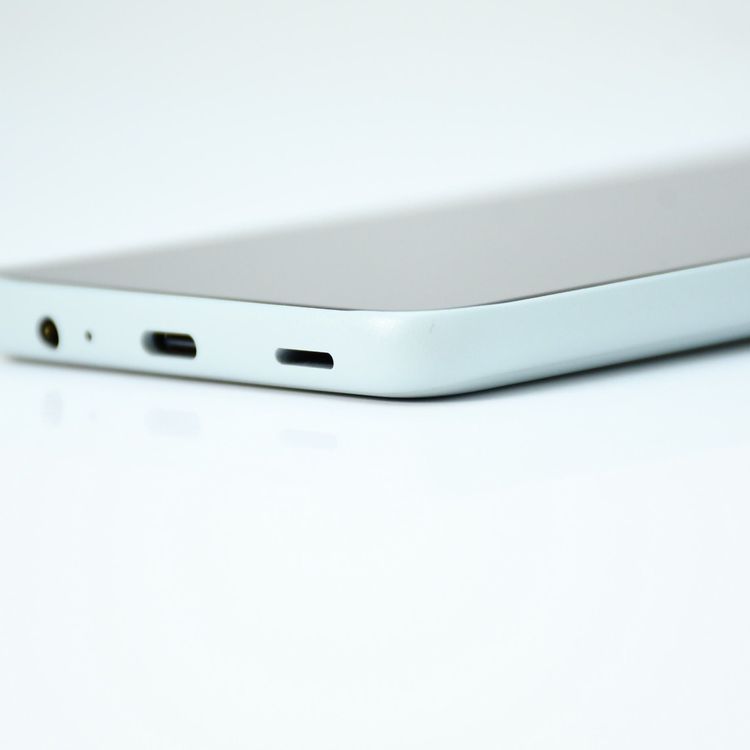 �ڿ���Ʊ�͡�128GB��SIM�ե꡼ arrows We2 M07 128GB �饤�ȥ֥롼