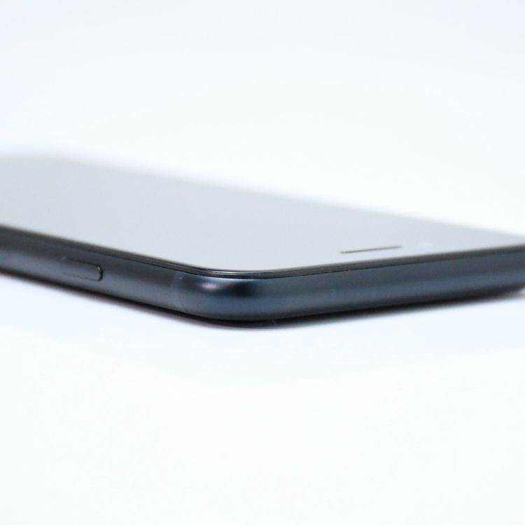 ưġ100 %ʡ SIMե꡼ iPhoneSE 裳 64GB ߥåɥʥ