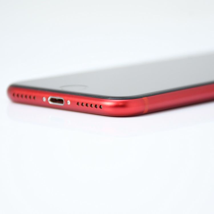 �ڽ����Хåƥ꡼80���SIM�ե꡼ iPhone SE �裲���� 64GB ��å�