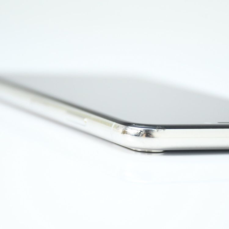 �ڥХåƥ꡼��������85%��docomo SIM�ե꡼ iPhone X 256GB ����С�