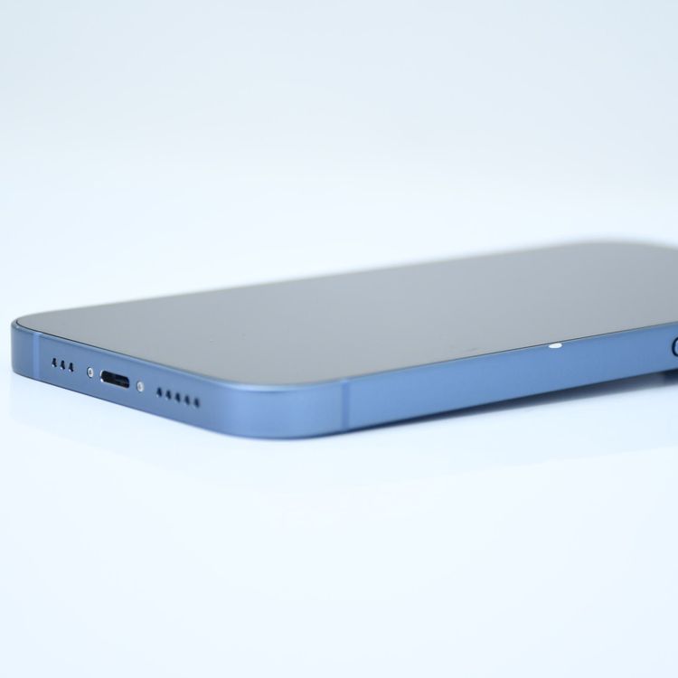 ڽХåƥ꡼ 100SIMե꡼ iPhone14 128GB ֥롼