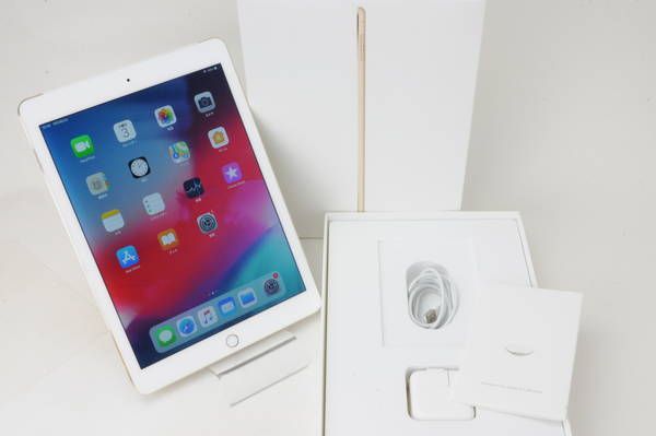 ムスビー｜付属品完備＊docomo iPad Air 2 64GB Wi-Fi+Cellular 