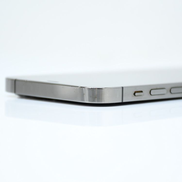 �ڽ����Хåƥ꡼83%��SIM�ե꡼iPhone12 Pro 128GB ����ե�����