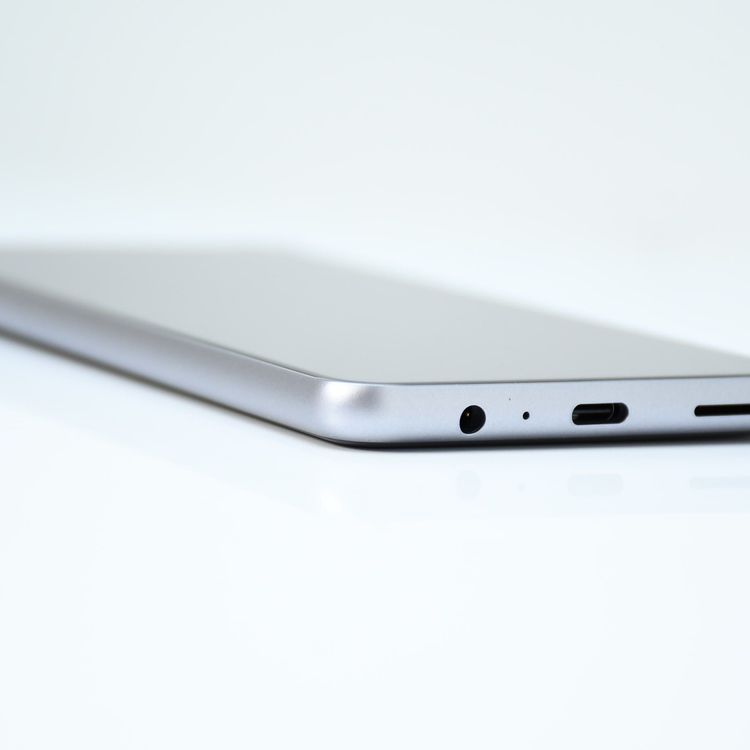 �ڿ���Ʊ�͡�SIM�ե꡼ docomo arrows We2 Plus 256GB ���졼�ȥ��쥤