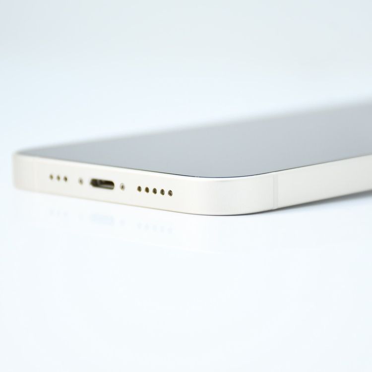 �ڽ����Хåƥ꡼��������85%��SIM�ե꡼iPhone14 128GB �������饤��