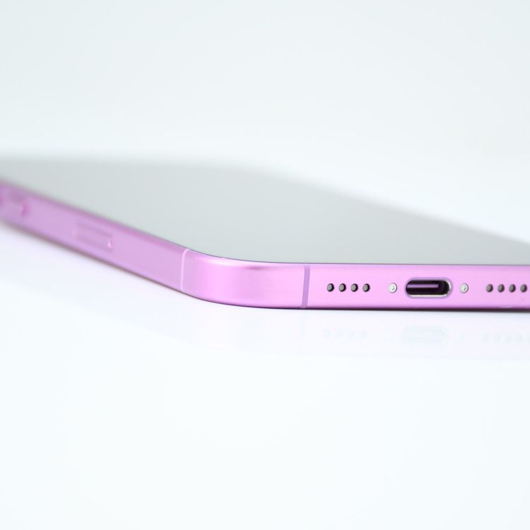 �ڽ����Хåƥ꡼�������� 96���SIM�ե꡼ iPhone16 Plus 128GB �ԥ�