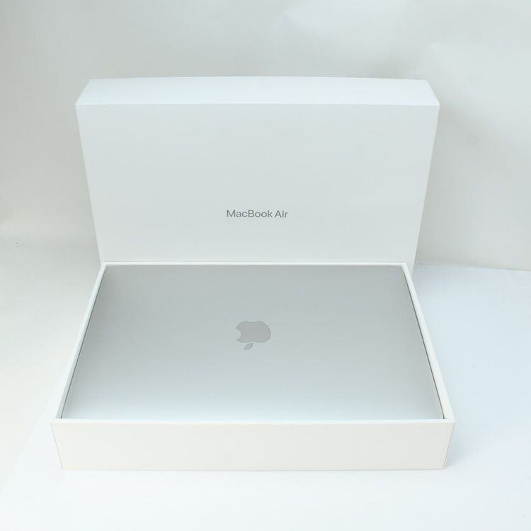 �����ʡ�������81���MacBook Air 13����� M1 8GB/256GB