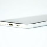 �����ʡ������Хåƥ꡼�������� 80���SIM�ե꡼ iPhone SE �裲���� 64GB�ۥ磻��