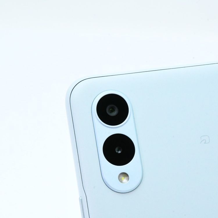 ڿƱ͡SIMե꡼ docomo arrows We2 F-52E 饤ȥ֥롼