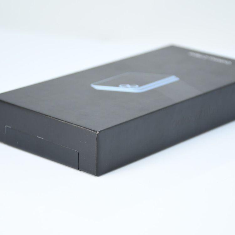 �ڿ���̤�����ʡ�docomo SIM�ե꡼ Galaxy Z Flip6 SC-54E �֥롼