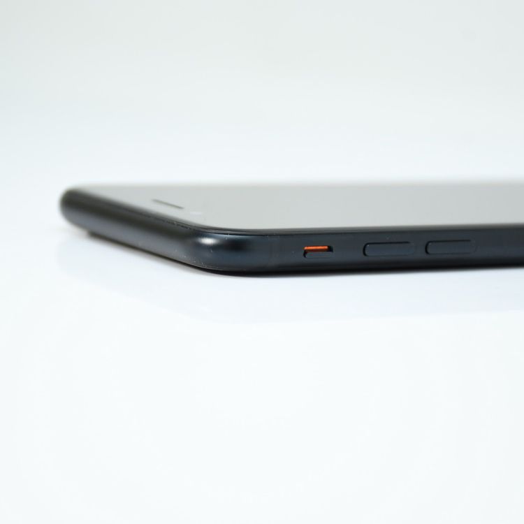�����ʡ������Хåƥ꡼87���SIM�ե꡼ iPhoneSE �裳���� 64GB �ߥåɥʥ���