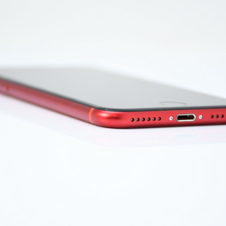 �ڽ����Хåƥ꡼80���SIM�ե꡼ iPhone SE �裲���� 64GB ��å�